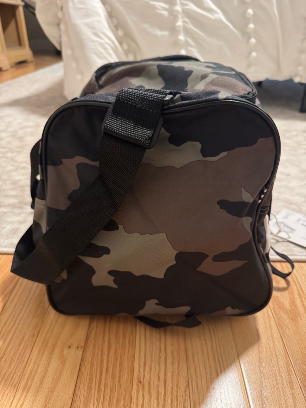 Adidas Unisex Court Lite Duffel Bag - Picture 2 of 5
